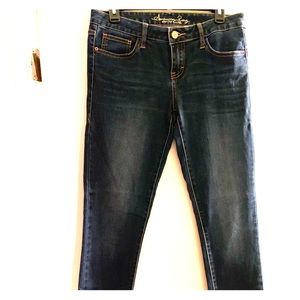 American Rag Skinny Leg Size 7 Regular Length Jean